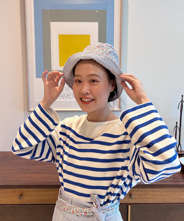 清水 彩乃さんの「BEAMS WOMEN｜ナバルボーダー ビッグ ボートネック カットソー」を使ったコーディネート