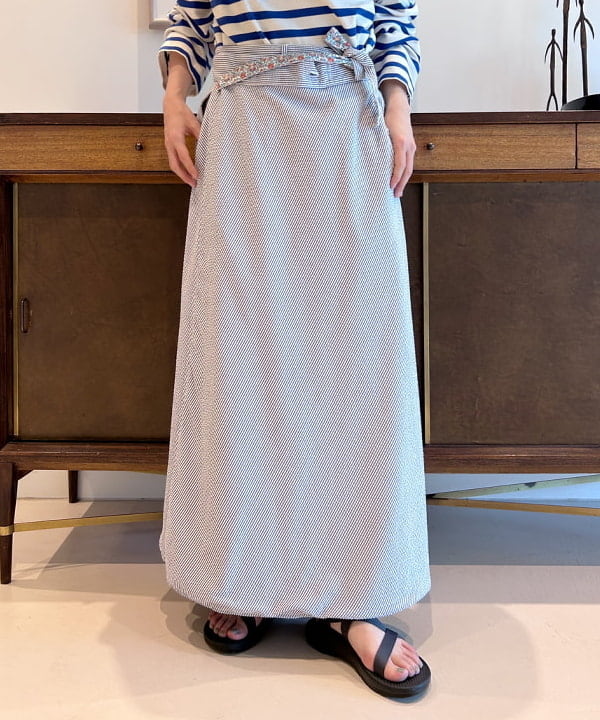 清水 彩乃さんの「BEAMS WOMEN｜ナバルボーダー ビッグ ボートネック カットソー」を使ったコーディネート