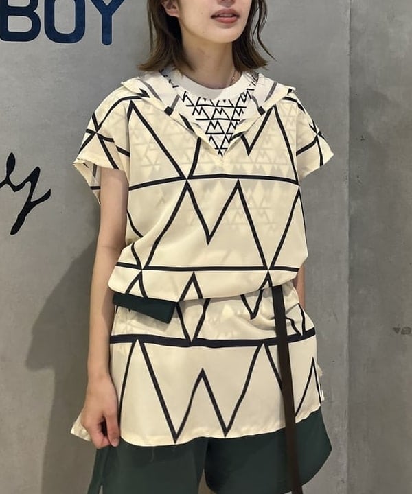 サワイさんの「BEAMS WOMEN｜maturely / Logogram Print Dress」を使ったコーディネート