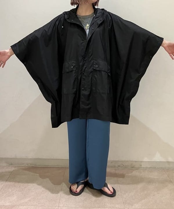 CHIHIROさんの「BEAMS WOMEN｜Traditional Weatherwear / バンブー ビニール傘」を使ったコーディネート