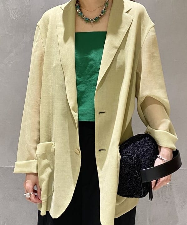 丸山 真菜美さんの「BEAMS WOMEN｜」を使ったコーディネート