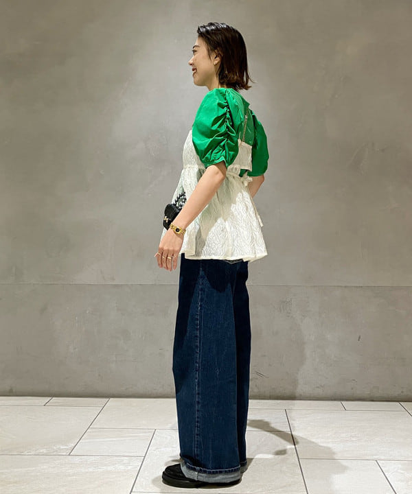 内山 美咲さんの「BEAMS WOMEN｜GRILLO / ペーパー クロシェハット」を使ったコーディネート