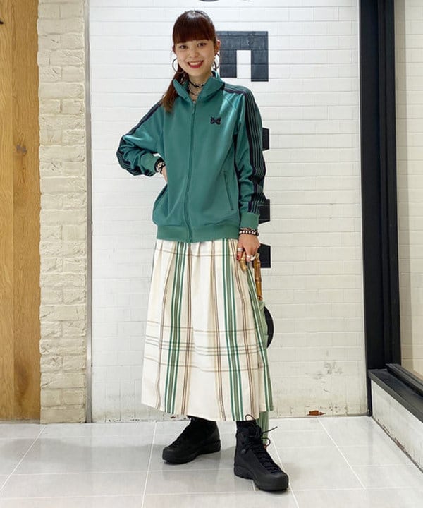 りかちょび/岸本梨佳さんの「BEAMS WOMEN｜Dicesare Designs / Kabocha傘」を使ったコーディネート