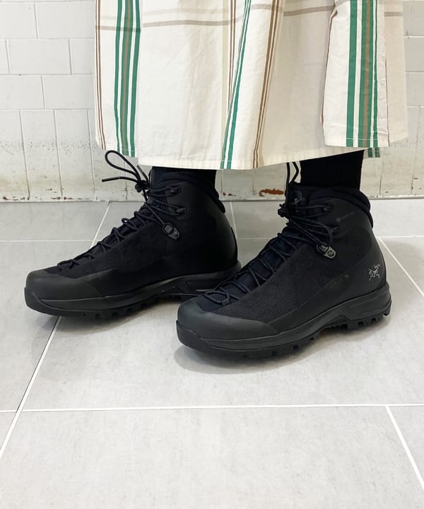 りかちょび/岸本梨佳さんの「BEAMS WOMEN｜Dicesare Designs / Kabocha傘」を使ったコーディネート