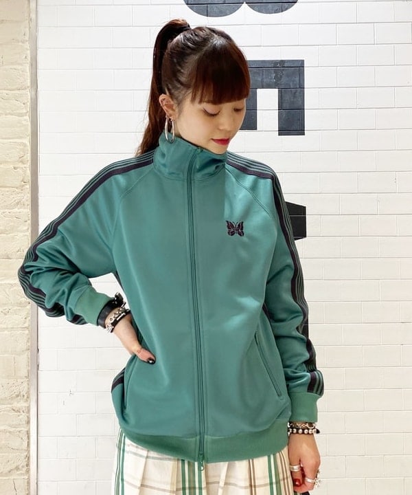 りかちょび/岸本梨佳さんの「BEAMS WOMEN｜Dicesare Designs / Kabocha傘」を使ったコーディネート