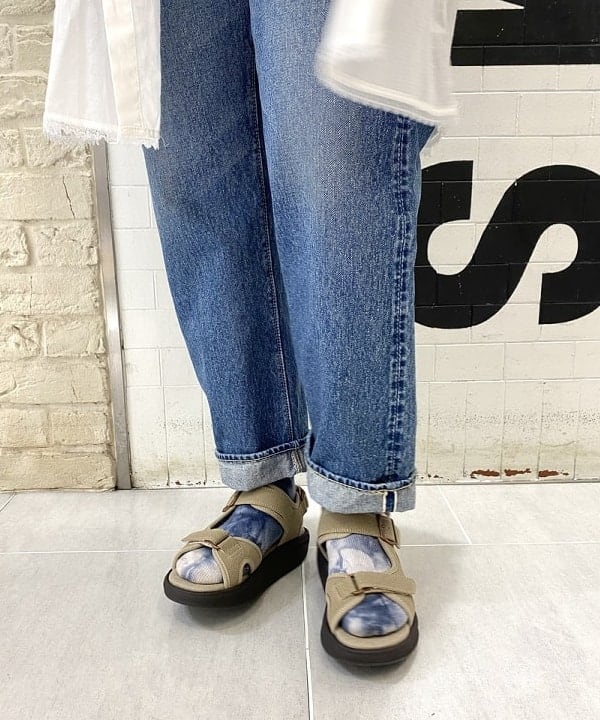 オカモト ミサキさんの「BEAMS WOMEN｜orSlow / 別注 No.8 DENIM」を使ったコーディネート