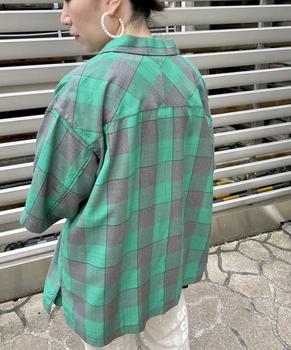 コウリキ　マミさんの「BEAMS WOMEN｜【別注】GREGORY / NICE DAY NEW」を使ったコーディネート