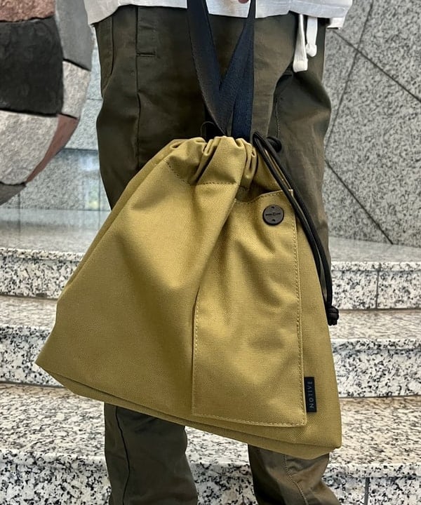 トラ吉さんの「BEAMS WOMEN｜BEAMS PLUS / コットンツイル ジムパンツ」を使ったコーディネート