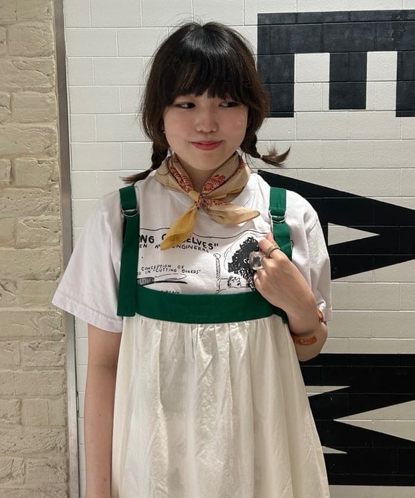 小原 もこさんの「BEAMS WOMEN｜BEAMS BOY / BBロゴ ショップバック」を使ったコーディネート