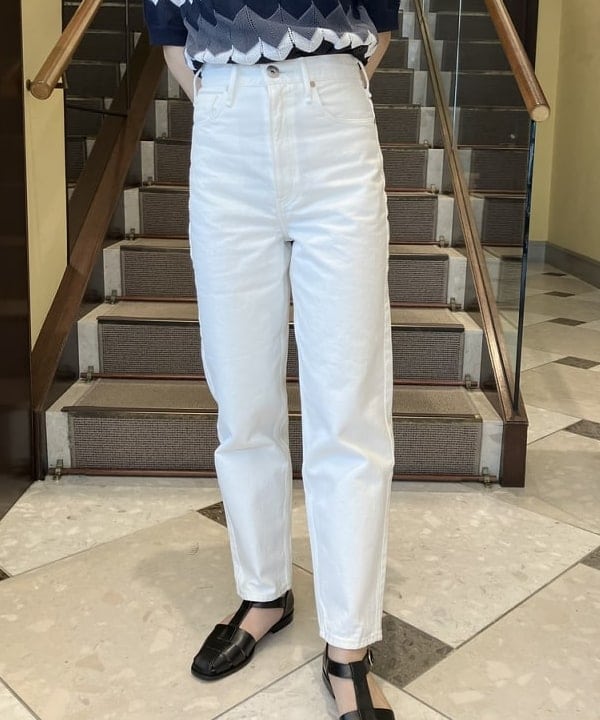 蒲原 捺美さんの「BEAMS WOMEN｜Demi-Luxe BEAMS / 矢振り マルチボーダー モックネックニット」を使ったコーディネート