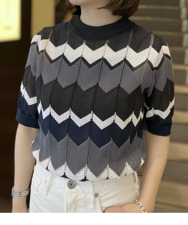 蒲原 捺美さんの「BEAMS WOMEN｜Demi-Luxe BEAMS / 矢振り マルチボーダー モックネックニット」を使ったコーディネート