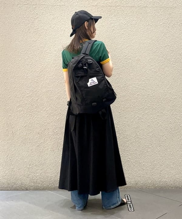 カタヤマ アヤさんの「BEAMS WOMEN｜Ray BEAMS / キリカエ ベアトップ ワンピース」を使ったコーディネート