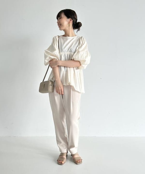 佐藤 美樹さんの「BEAMS WOMEN｜トリアセ 1タック パンツ＊」を使ったコーディネート