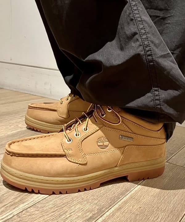 西村 光平さんの「BEAMS WOMEN｜BEAMS / コットン ナイロン オーバーパンツ」を使ったコーディネート