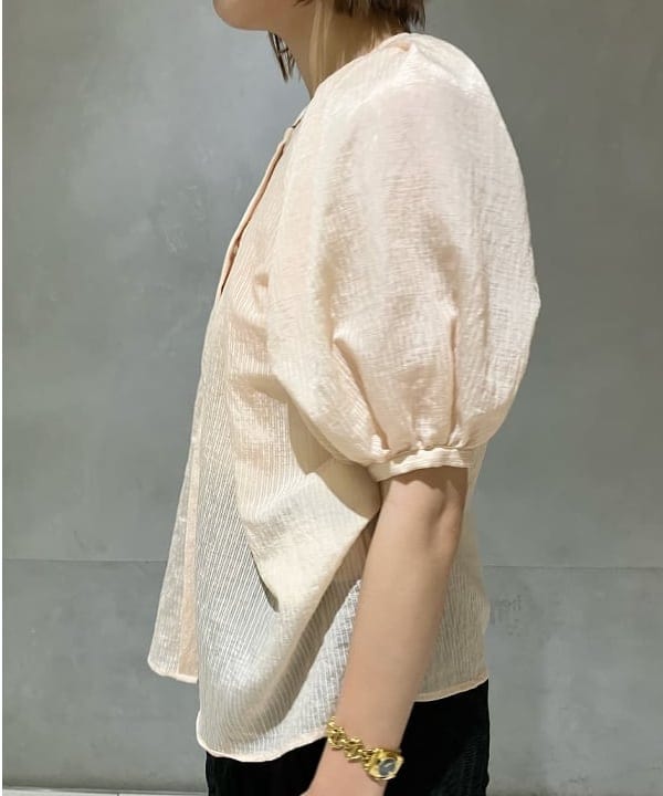 内山 美咲さんの「BEAMS WOMEN｜BEAURE × Ray BEAMS / 別注 2WAY バッグ」を使ったコーディネート