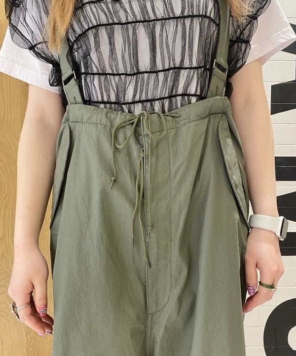 木村 海侑さんの「BEAMS WOMEN｜BEAMS BOY / US ARMY オーバー パンツ」を使ったコーディネート