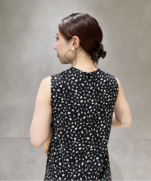 大川 美咲さんの「BEAMS WOMEN｜VIOLAd’ORO / MIRO スプリットラタン バスケット トートバッグ」を使ったコーディネート