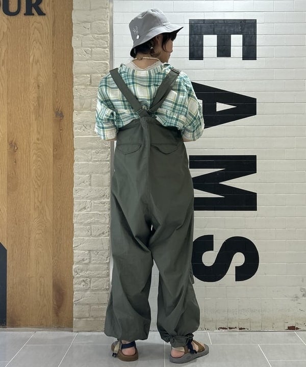 小原 もこさんの「BEAMS WOMEN｜BEAMS BOY / US ARMY オーバー パンツ」を使ったコーディネート