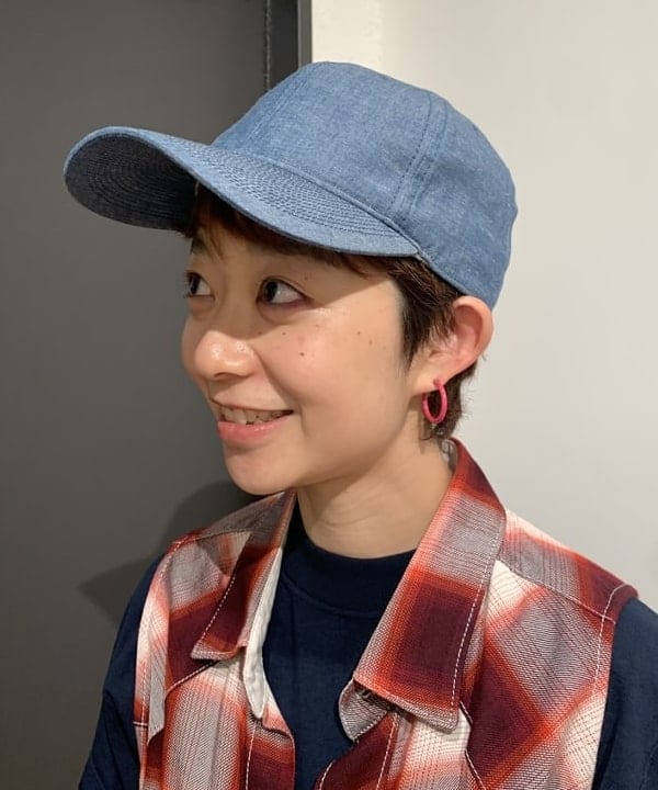 矢野(青木)優香さんの「BEAMS WOMEN｜BEAMS BOY / オンブレチェック ウエスタンシャツ ベスト」を使ったコーディネート
