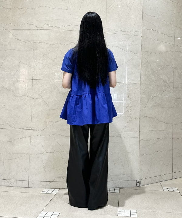 カワライさんの「BEAMS WOMEN｜コンビ ティアード プルオーバー」を使ったコーディネート