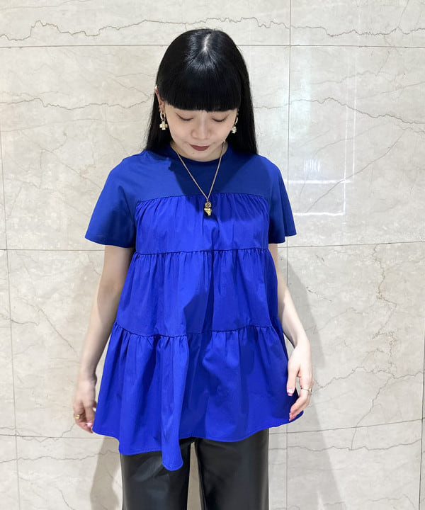 カワライさんの「BEAMS WOMEN｜コンビ ティアード プルオーバー」を使ったコーディネート