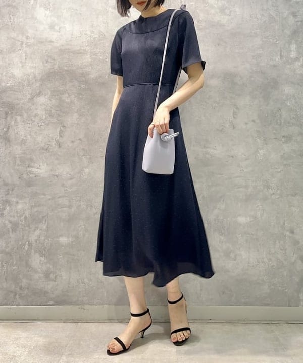 山田 千遥さんの「BEAMS WOMEN｜les bon bon / ヴィクトリア ネックレス ゴールド」を使ったコーディネート