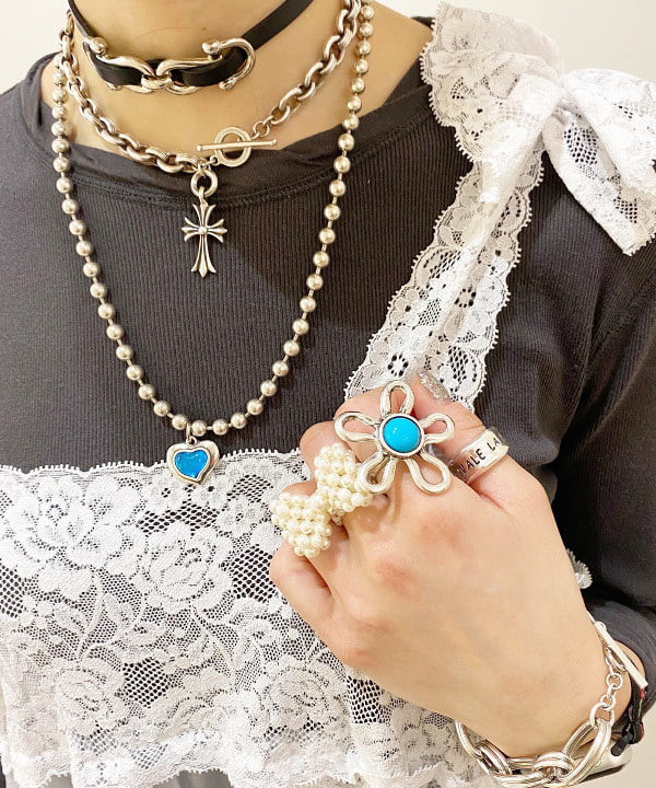 りかちょび/岸本梨佳さんの「BEAMS WOMEN｜Otro Accesorio / メッセージ リング」を使ったコーディネート