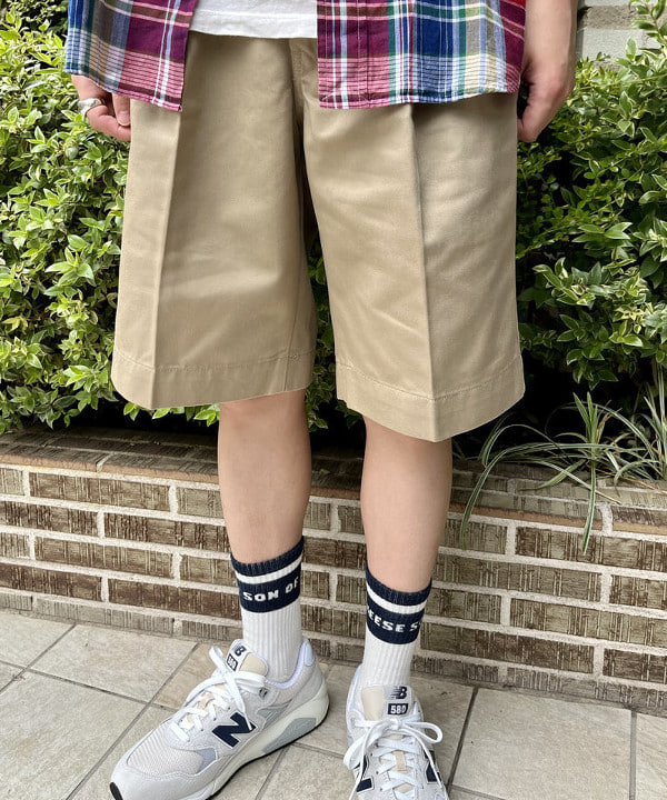 トラ吉さんの「BEAMS WOMEN｜BEAMS / 1プリーツ ショーツ」を使ったコーディネート