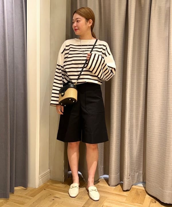 千田 静香さんの「BEAMS WOMEN｜AUBERGE × Demi-Luxe BEAMS / 別注 BIG CHARLOTTE ボーダーカットソー」を使ったコーディネート