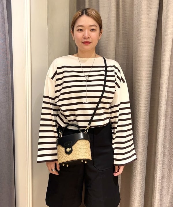 千田 静香さんの「BEAMS WOMEN｜AUBERGE × Demi-Luxe BEAMS / 別注 BIG CHARLOTTE ボーダーカットソー」を使ったコーディネート