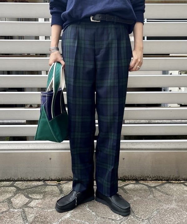 ミナミマリコさんの「BEAMS WOMEN｜L.L.Bean / Deep Bottom Deluxe Boat and Tote S」を使ったコーディネート