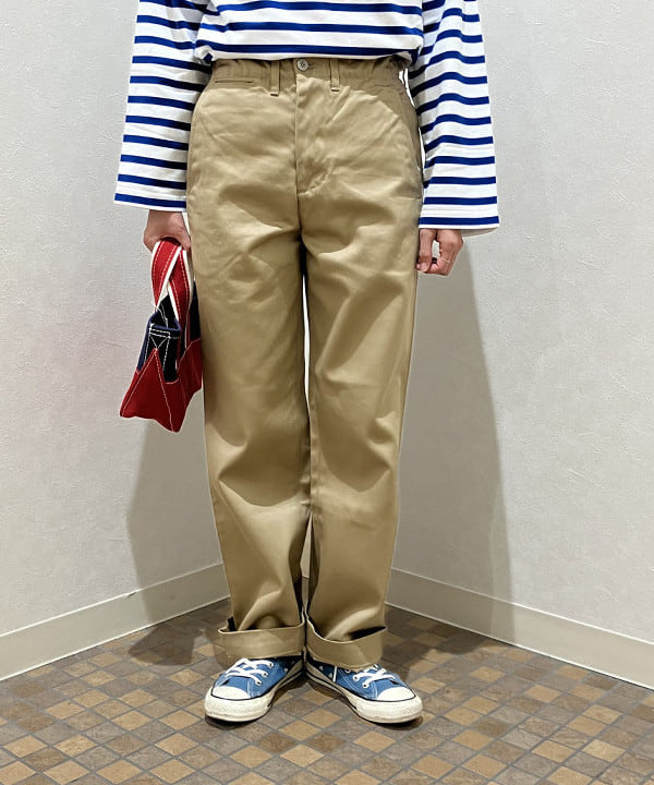 葵さんの「BEAMS WOMEN｜ナバルボーダー ビッグ ボートネック カットソー」を使ったコーディネート