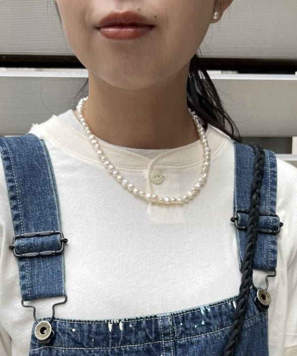 ミナミマリコさんの「BEAMS WOMEN｜BEAMS BOY / ラメ リブ クルー ソックス NEW」を使ったコーディネート