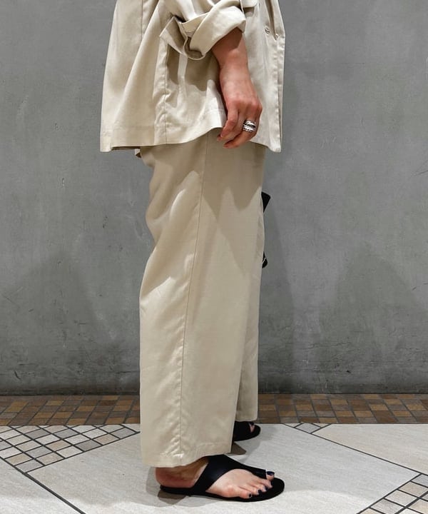 川口 恵さんの「BEAMS WOMEN｜」を使ったコーディネート