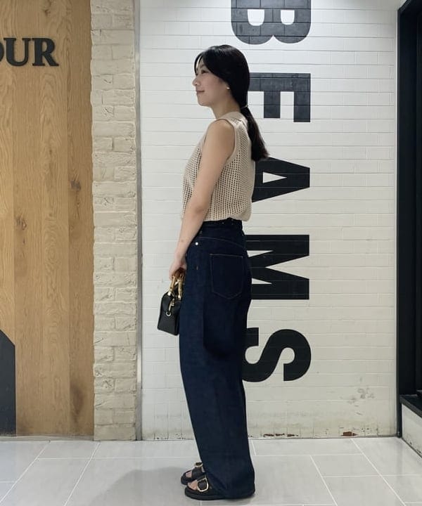 坂本 涼花さんの「BEAMS WOMEN｜upper hights × Demi-Luxe BEAMS / 別注 THE NIECE デニムパンツ」を使ったコーディネート