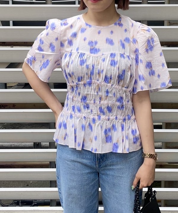 SAKAIさんの「BEAMS WOMEN｜upper hights / THE NIECE デニムパンツ」を使ったコーディネート