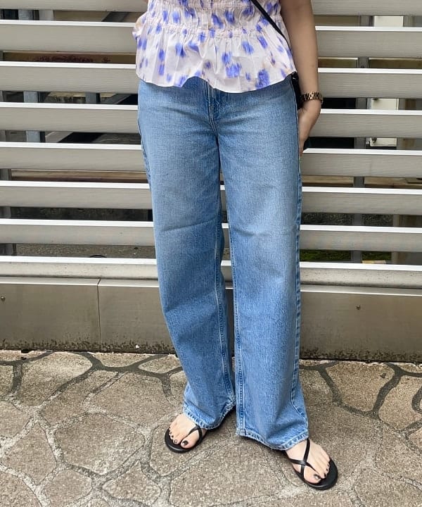 SAKAIさんの「BEAMS WOMEN｜upper hights / THE NIECE デニムパンツ」を使ったコーディネート