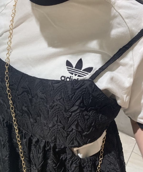 前田 優衣さんの「BEAMS WOMEN｜Ray BEAMS / アンクルストラップ パンプス」を使ったコーディネート