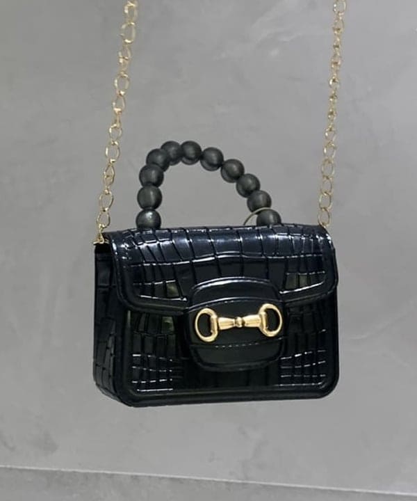 前田 優衣さんの「BEAMS WOMEN｜Ray BEAMS / アンクルストラップ パンプス」を使ったコーディネート