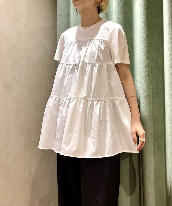 shirakiさんの「BEAMS WOMEN｜コンビ ティアード プルオーバー」を使ったコーディネート