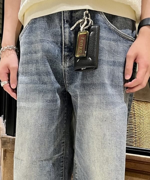 トラ吉さんの「BEAMS WOMEN｜【ビームスの百名品】NEW ERA × BEAMS / 別注 9Fifty Retro Crown Cap」を使ったコーディネート