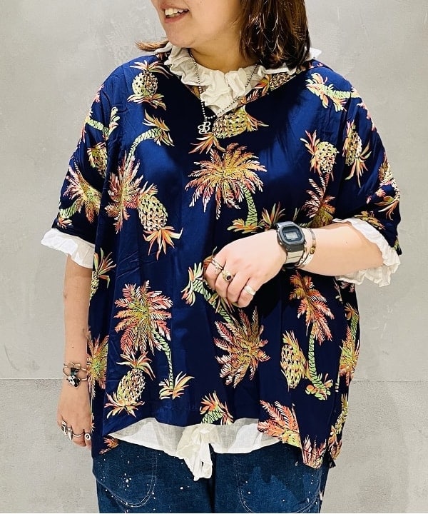 佐藤 歩さんの「BEAMS WOMEN｜」を使ったコーディネート
