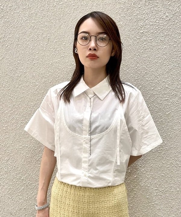カタヤマ アヤさんの「BEAMS WOMEN｜Ray BEAMS / アンクルストラップ パンプス」を使ったコーディネート