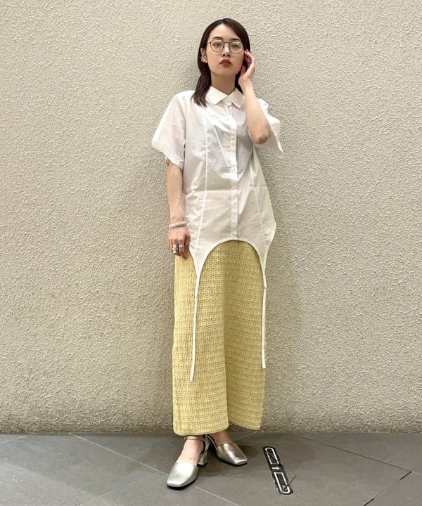 カタヤマ アヤさんの「BEAMS WOMEN｜Ray BEAMS / アンクルストラップ パンプス」を使ったコーディネート