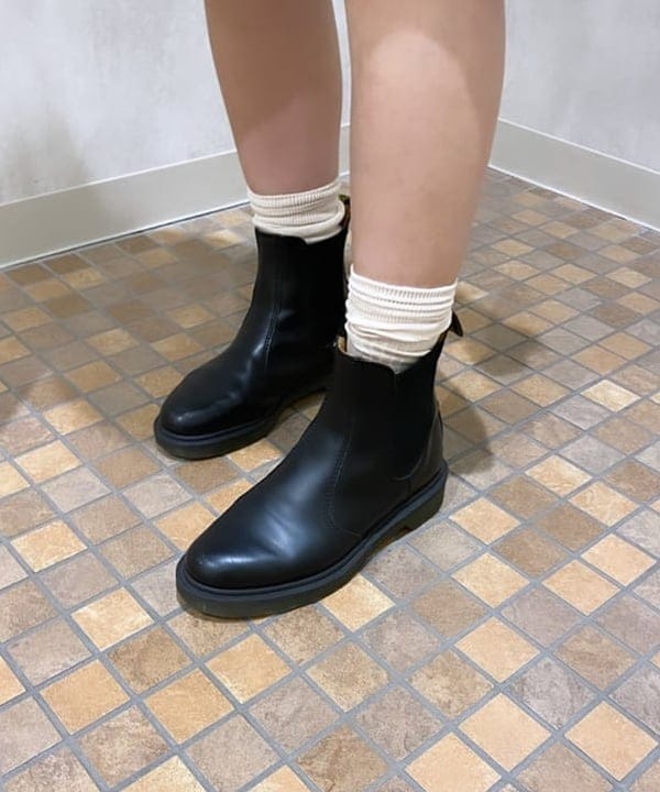 吉田 花さんの「BEAMS WOMEN｜BEAMS BOY / ミリタリー リブ ロングソックス」を使ったコーディネート