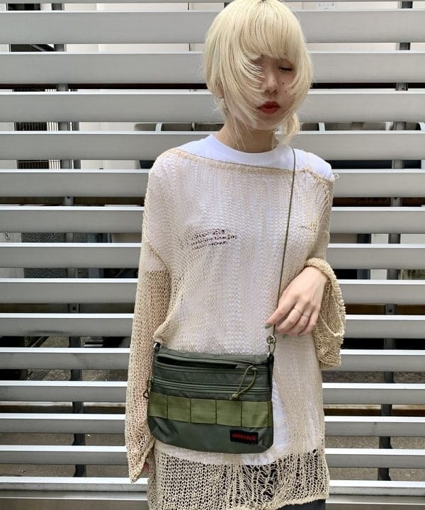 ナツハさんの「BEAMS WOMEN｜【別注】BRIEFING / SACOCHE」を使ったコーディネート