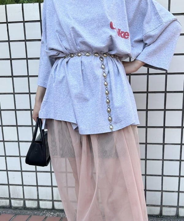 庭野 優紀さんの「BEAMS WOMEN｜Ray BEAMS / アンクルストラップ パンプス」を使ったコーディネート