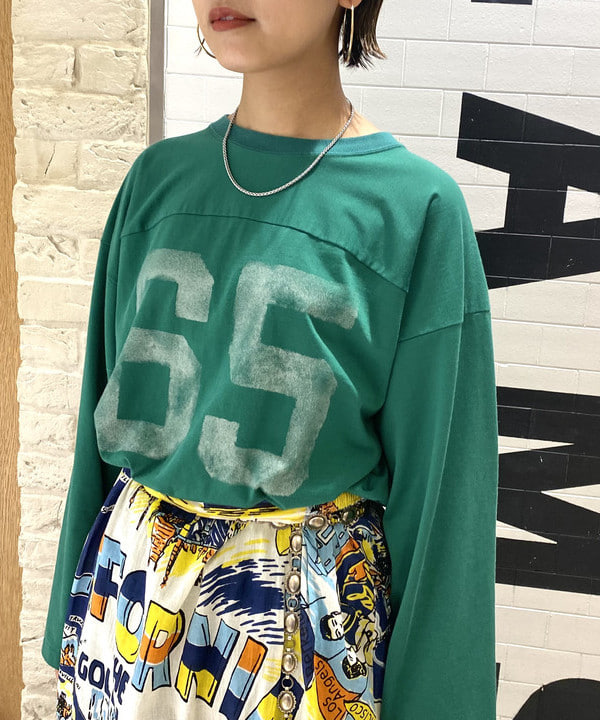 オカモト ミサキさんの「BEAMS WOMEN｜Unemployed Philosophers Guild / Plush Doll ぬいぐるみ」を使ったコーディネート