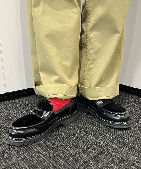 ミナミマリコさんの「BEAMS WOMEN｜WAREHOUSE & CO. / 別注 ステンシル13 Tシャツ」を使ったコーディネート