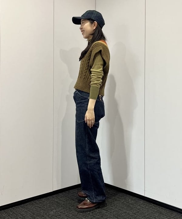 ミナミマリコさんの「BEAMS WOMEN｜【別注】BUZZ RICKSON'S / USアーミーDENIM」を使ったコーディネート